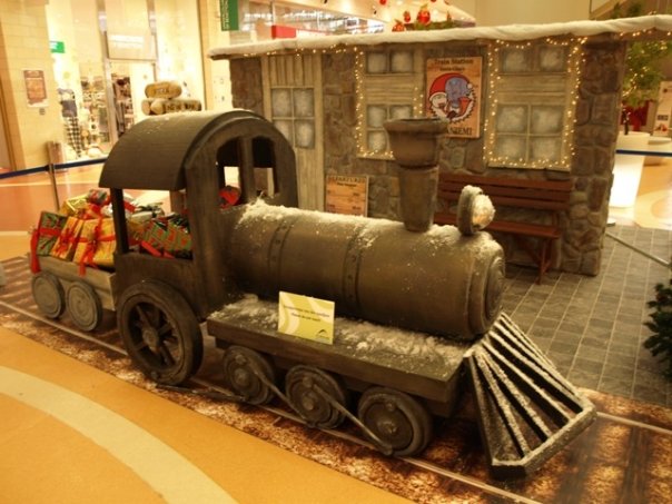 13370_206716646632_6254151_n