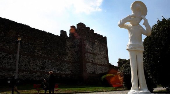 189365_248784915146738_8082067_n