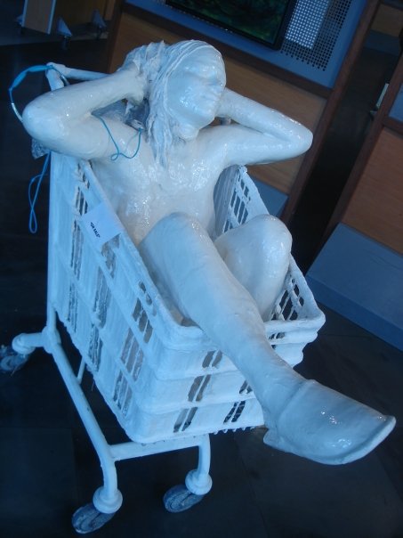 228846_253779471313949_8671_n